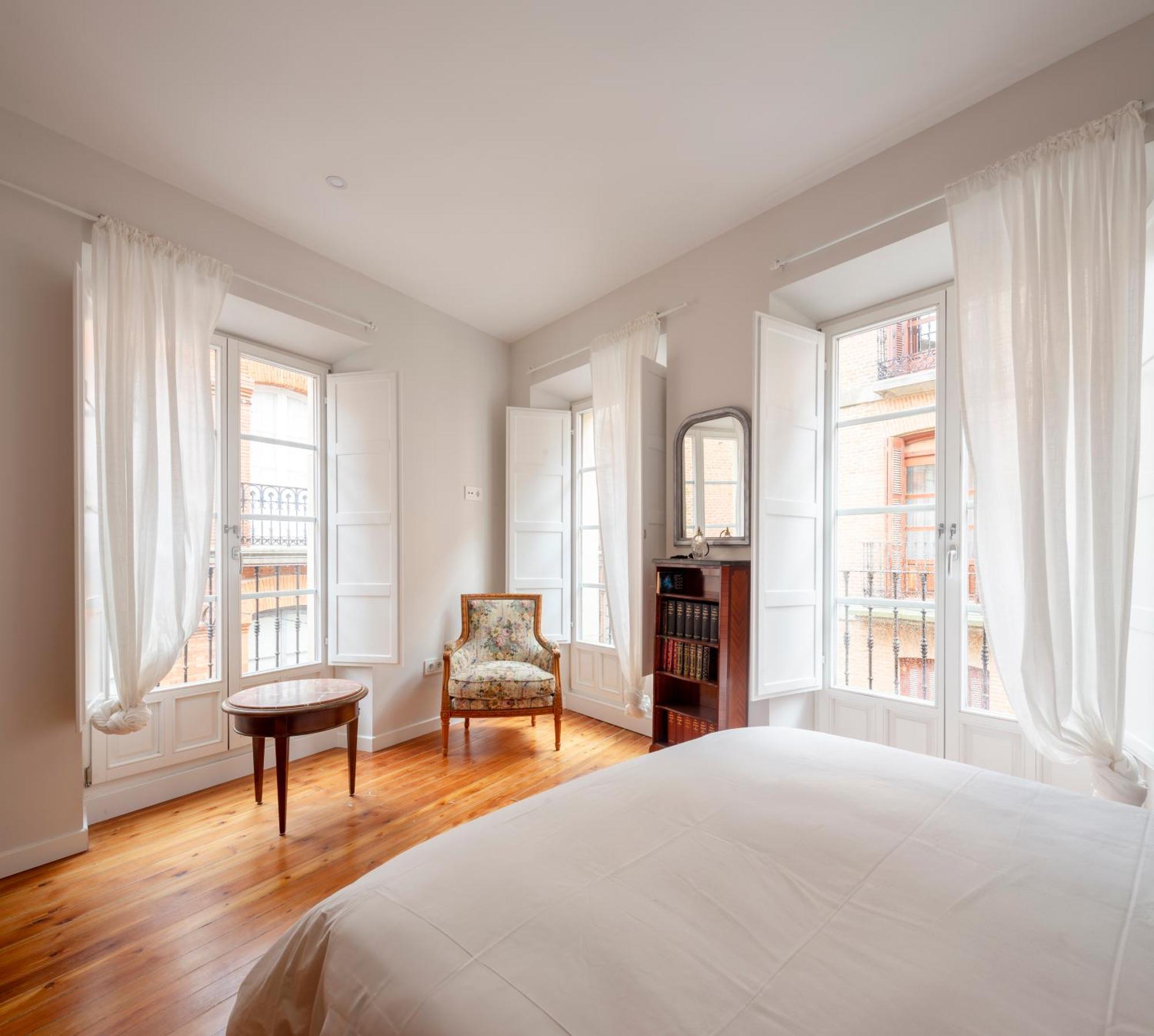 Apartamento Vultus Catedral Homes Ávila Eksteriør billede